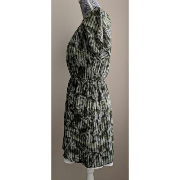 Gianni Bini Printed Dress - Size M - GUC - Picture 2 of 7